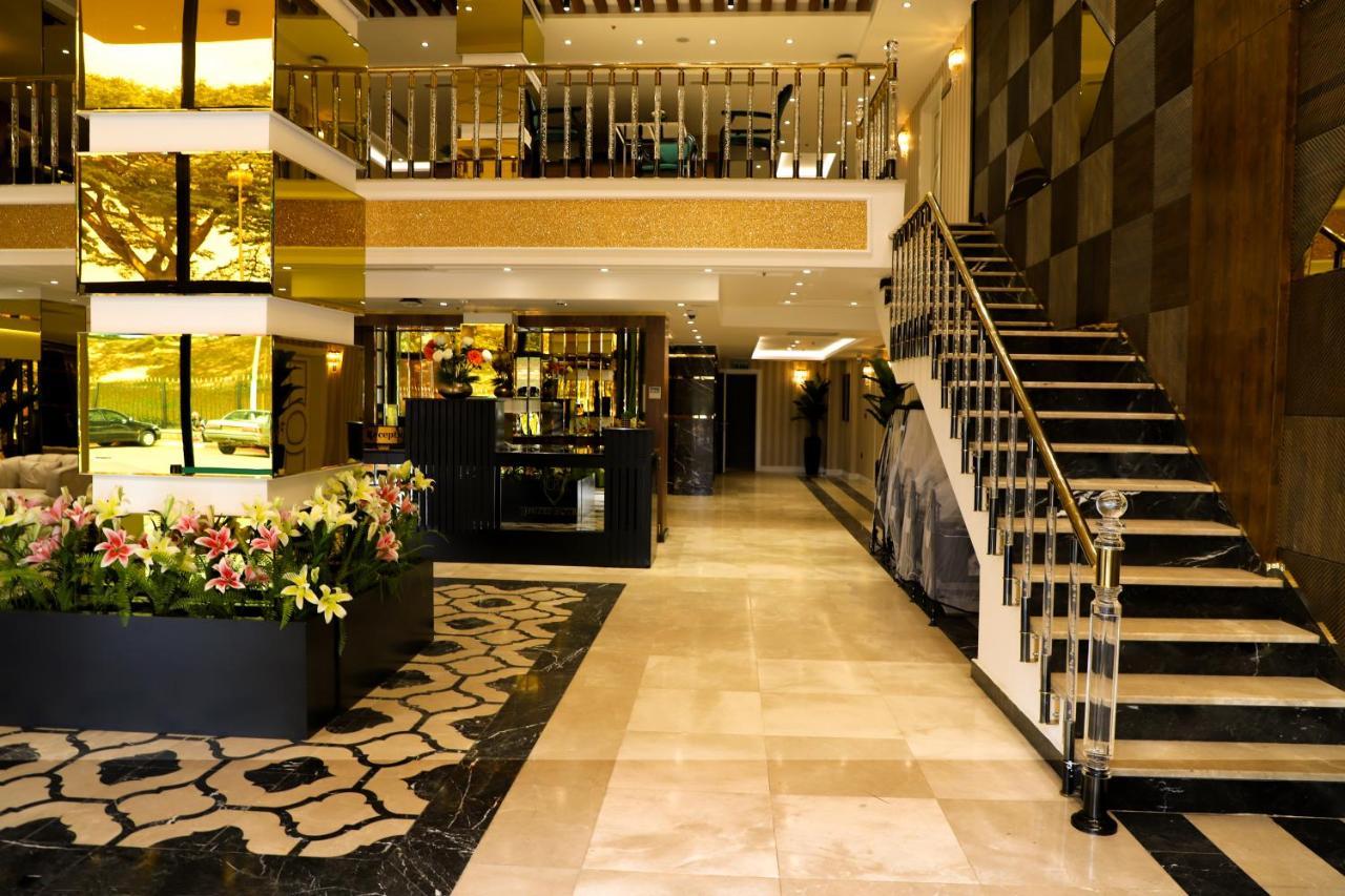 United Hotel International Yaoundé Dış mekan fotoğraf