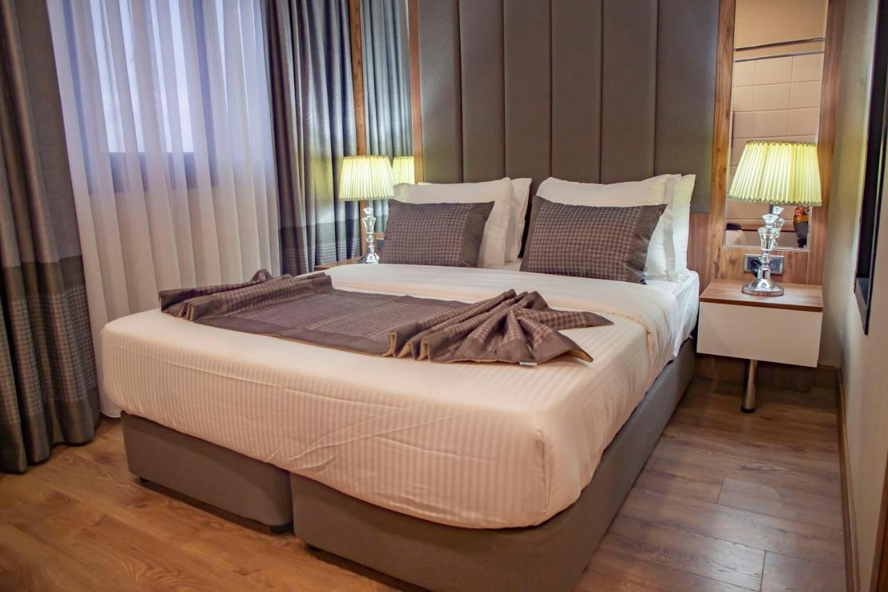 United Hotel International Yaoundé Dış mekan fotoğraf
