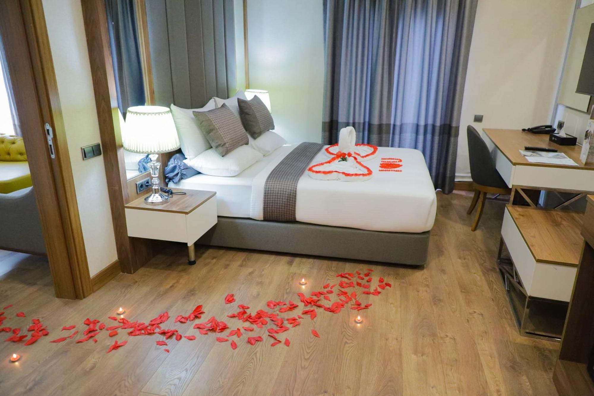 United Hotel International Yaoundé Dış mekan fotoğraf
