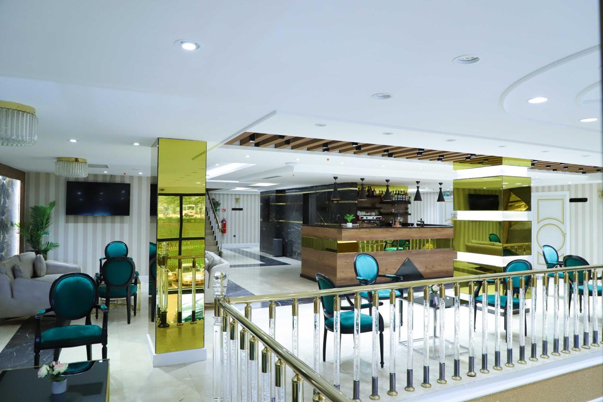 United Hotel International Yaoundé Dış mekan fotoğraf