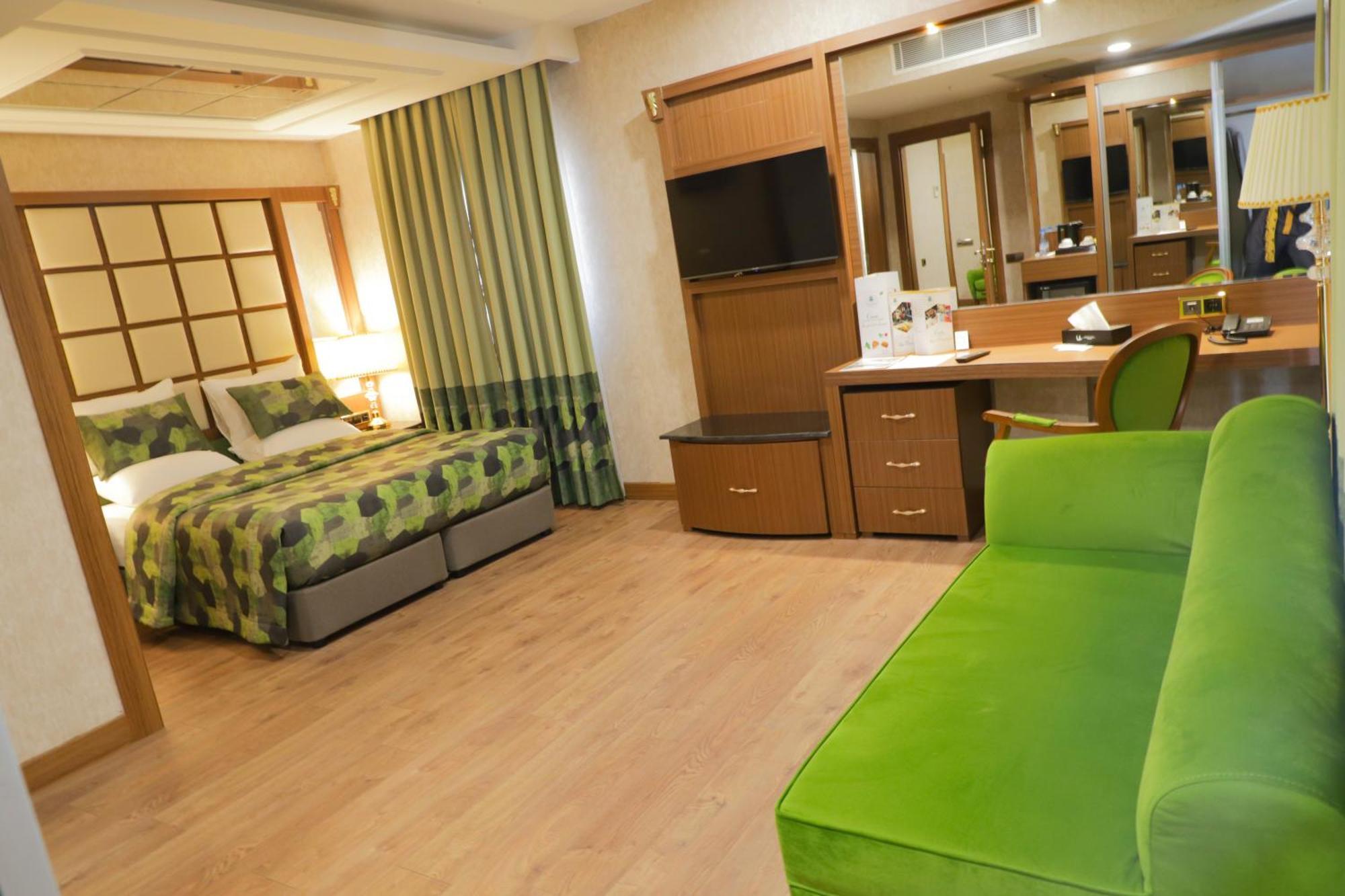 United Hotel International Yaoundé Dış mekan fotoğraf