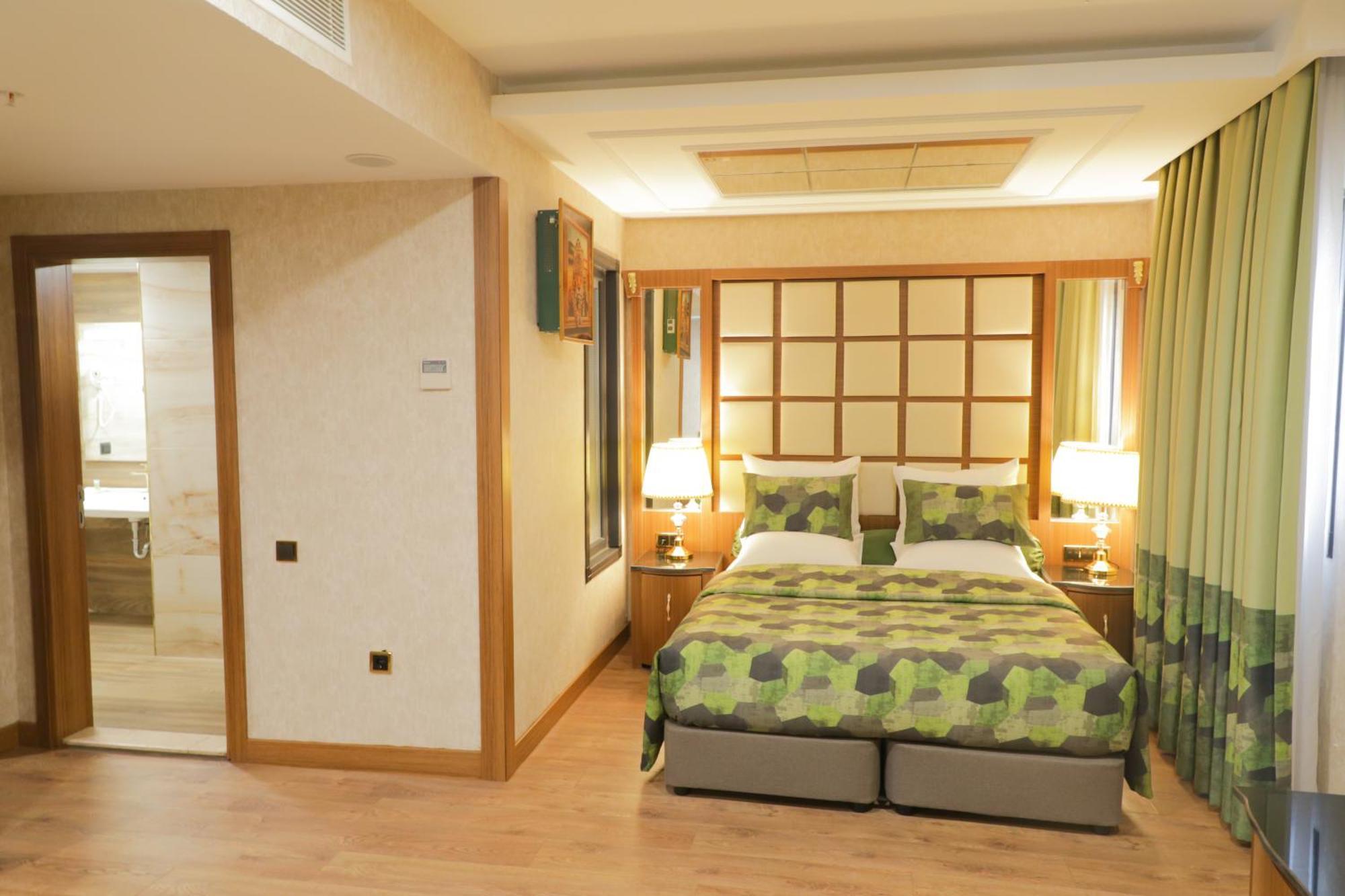 United Hotel International Yaoundé Dış mekan fotoğraf